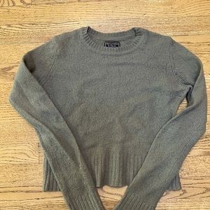 Abercrombie & Fitch cropped sweater